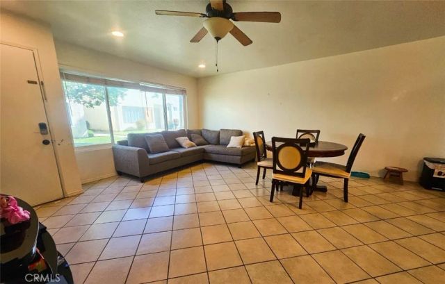 1337 W Latham, Hemet, CA 92543