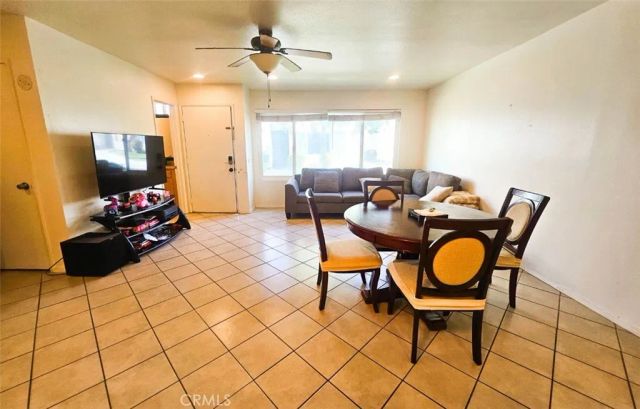 1337 W Latham, Hemet, CA 92543