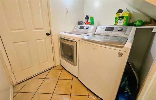 1337 W Latham, Hemet, CA 92543
