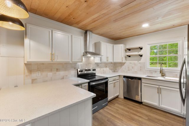 1308 Old Mill Creek Road SE, Winnabow, NC 28479