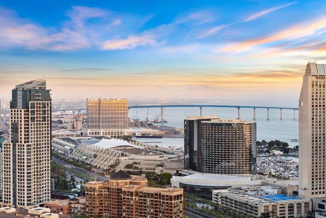 888 W E Street 3904, San Diego, CA 92101