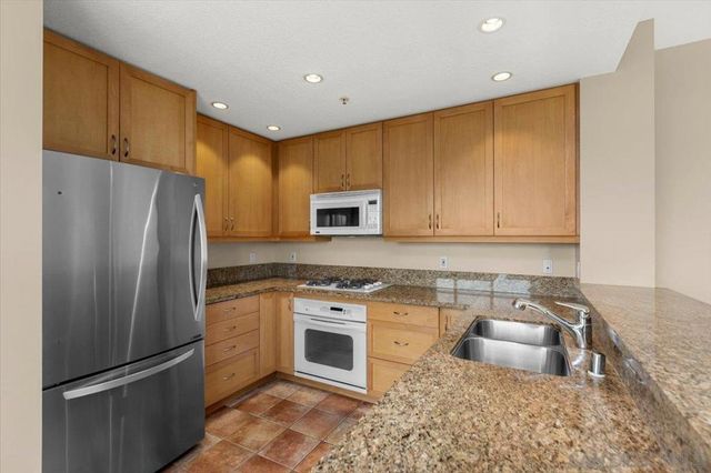 850 Beech St 808, San Diego, CA 92101