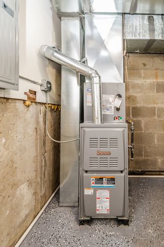 13240 S Riverdale Avenue, Chicago, IL 60827