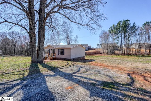180 Holden Road, Inman, SC 29349