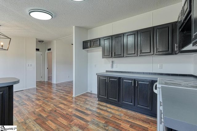 180 Holden Road, Inman, SC 29349