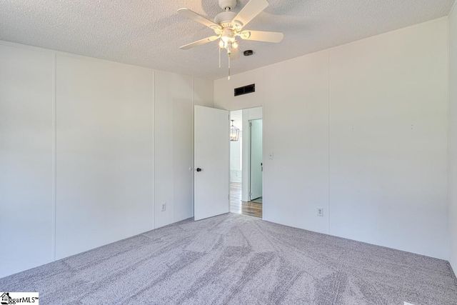 180 Holden Road, Inman, SC 29349