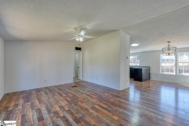 180 Holden Road, Inman, SC 29349