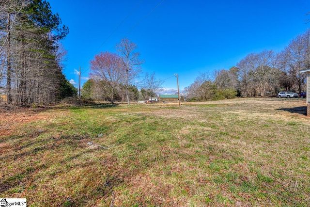 180 Holden Road, Inman, SC 29349