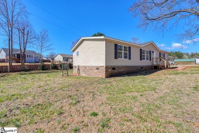 180 Holden Road, Inman, SC 29349