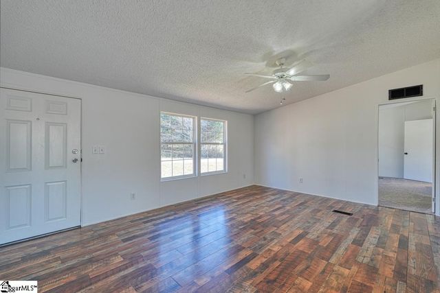 180 Holden Road, Inman, SC 29349