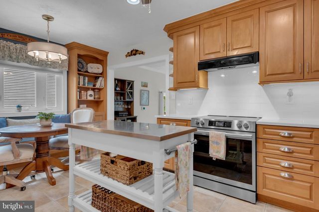 208 YELLOW BRICK CT, Abingdon, MD 21009