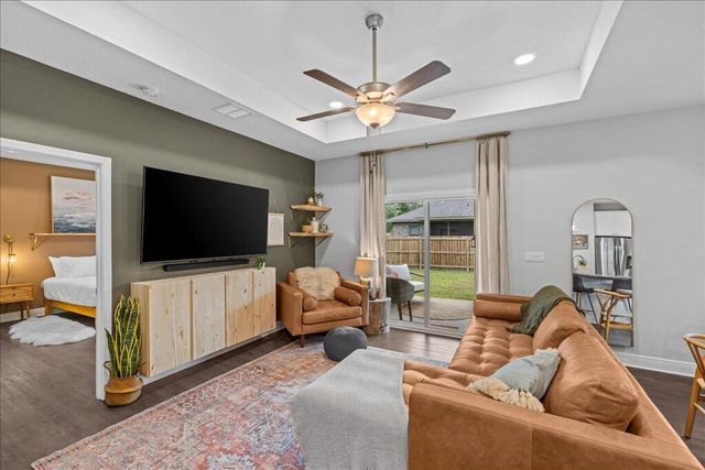 5333 Longhorn Trail, Gulf Breeze, FL 32563