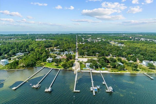 5333 Longhorn Trail, Gulf Breeze, FL 32563