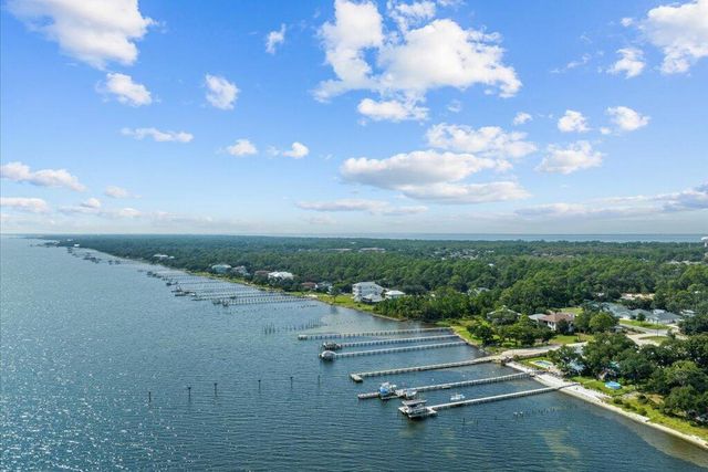 5333 Longhorn Trail, Gulf Breeze, FL 32563