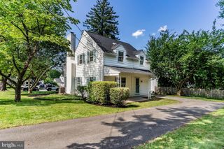 2821 RATHTON RD, Camp Hill, PA 17011