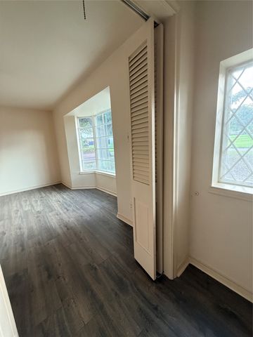 11308 Valleydale Drive, Dallas, TX 75230