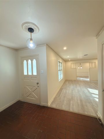 11308 Valleydale Drive, Dallas, TX 75230