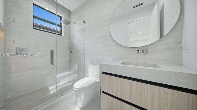 3318 NE 16th Pl, Fort Lauderdale, FL 33305