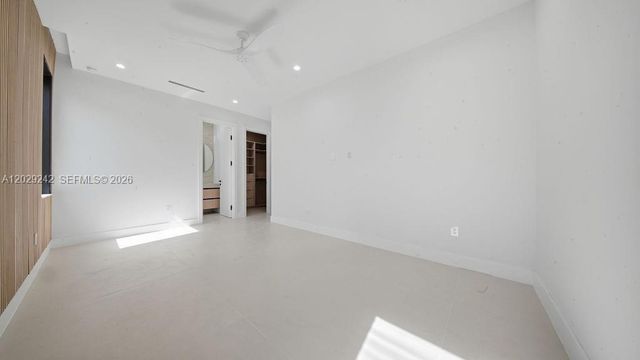 3318 NE 16th Pl, Fort Lauderdale, FL 33305