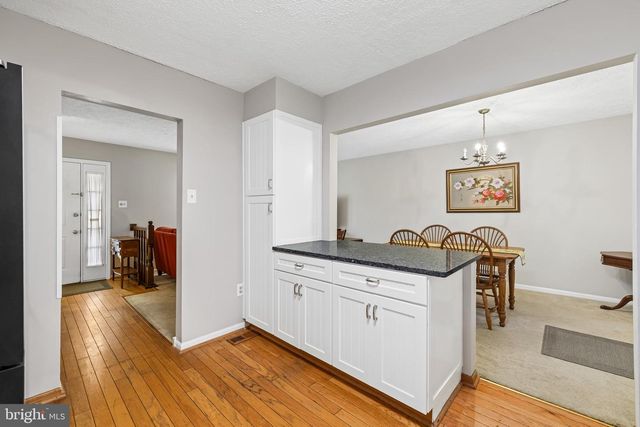 7040 JOHNNYCAKE RD, Baltimore, MD 21244