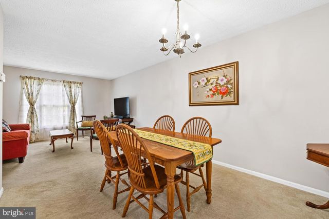 7040 JOHNNYCAKE RD, Baltimore, MD 21244