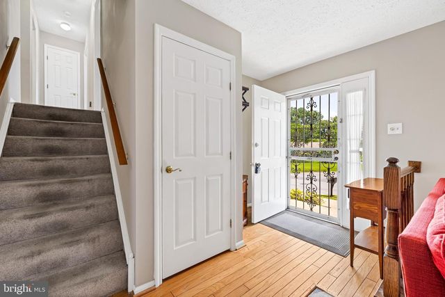 7040 JOHNNYCAKE RD, Baltimore, MD 21244