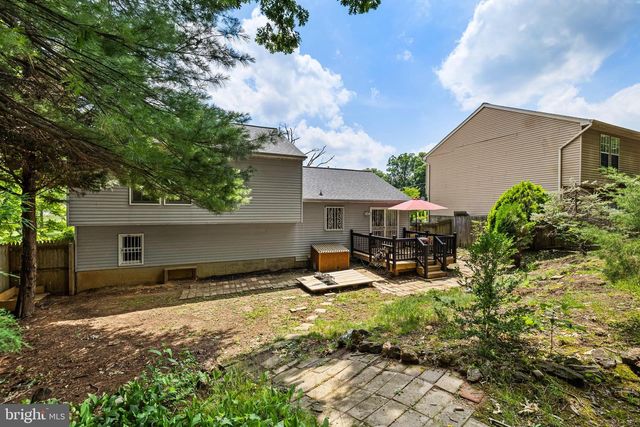 7040 JOHNNYCAKE RD, Baltimore, MD 21244