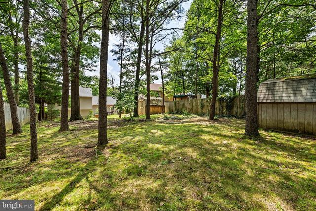 7040 JOHNNYCAKE RD, Baltimore, MD 21244