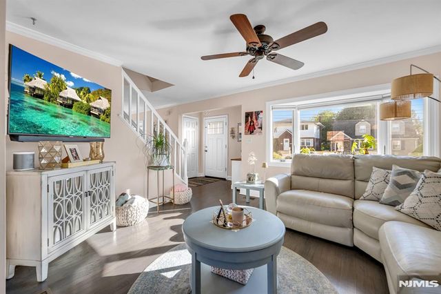 21 Kipp Avenue, Lodi, NJ 07644