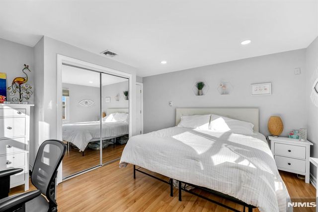 21 Kipp Avenue, Lodi, NJ 07644