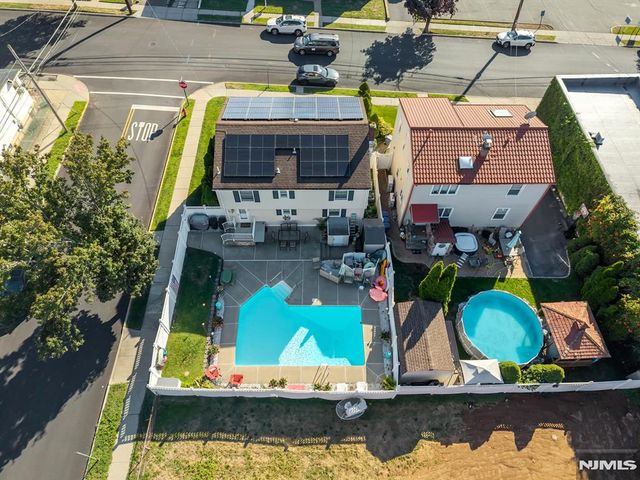 21 Kipp Avenue, Lodi, NJ 07644