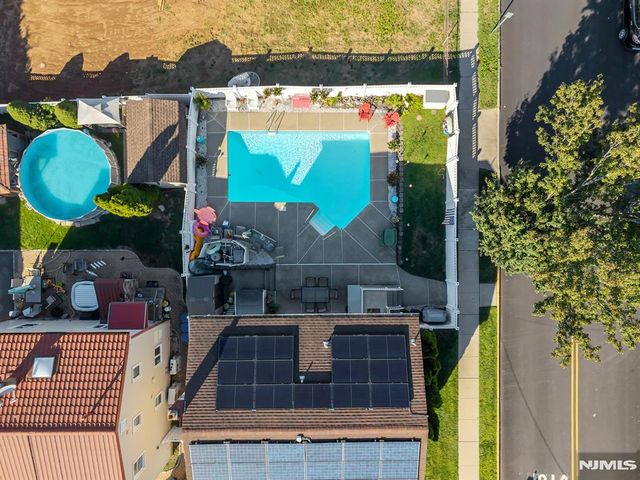 21 Kipp Avenue, Lodi, NJ 07644