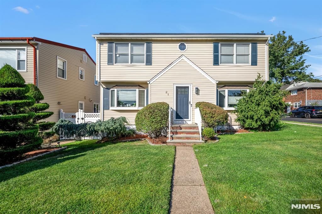 21 Kipp Avenue, Lodi, NJ 07644