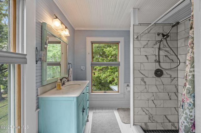 4227 Orchard Creek Road, Oriental, NC 28571