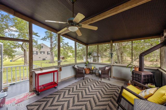 4227 Orchard Creek Road, Oriental, NC 28571