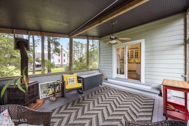 4227 Orchard Creek Road, Oriental, NC 28571