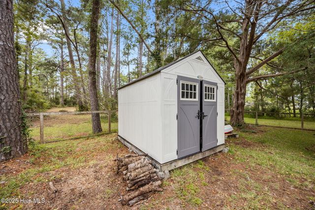 4227 Orchard Creek Road, Oriental, NC 28571