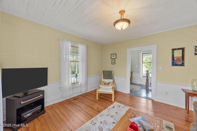 4227 Orchard Creek Road, Oriental, NC 28571