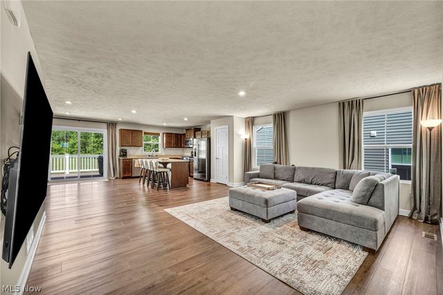 3758 Bradley Road, Norton, OH 44202