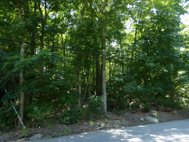 May Street, Naugatuck, CT 06770