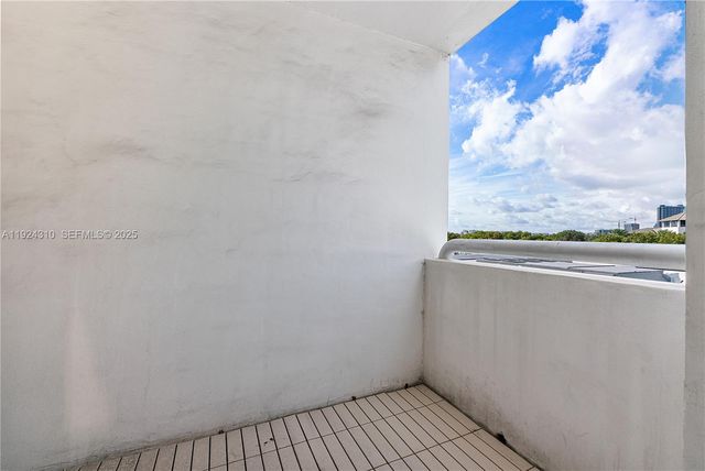 2977 Mcfarlane Rd 9, Miami, FL 33133