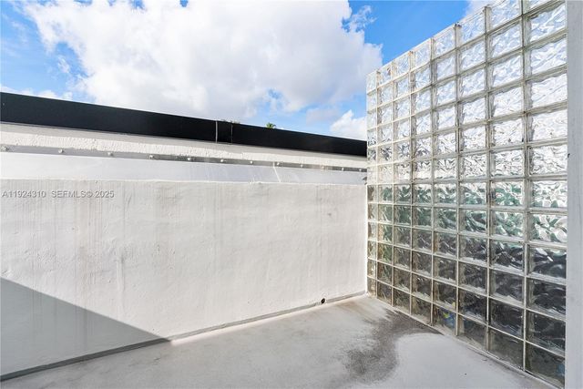 2977 Mcfarlane Rd 9, Miami, FL 33133