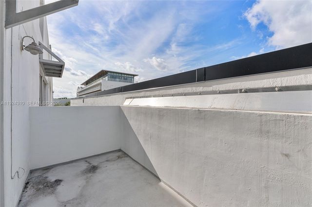 2977 Mcfarlane Rd 9, Miami, FL 33133