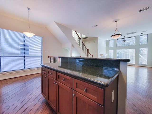 2717 La Branch Street, Houston, TX 77004