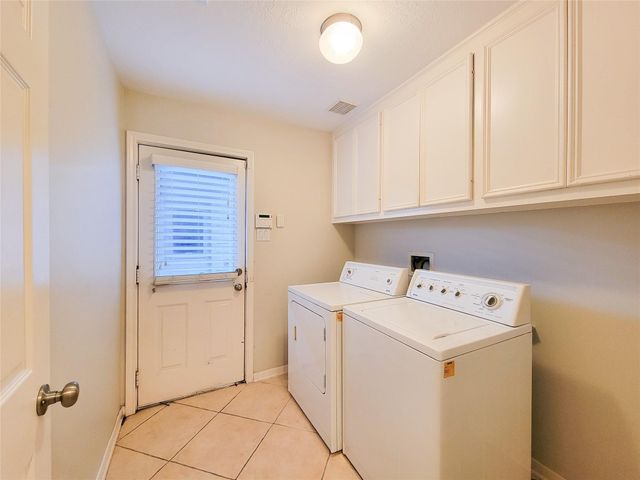 2717 La Branch Street, Houston, TX 77004