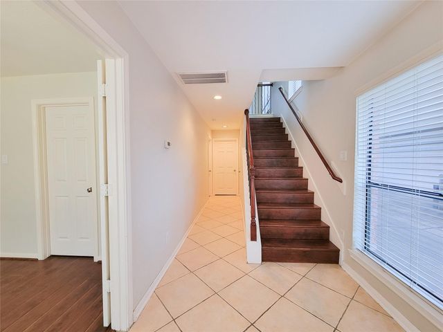 2717 La Branch Street, Houston, TX 77004