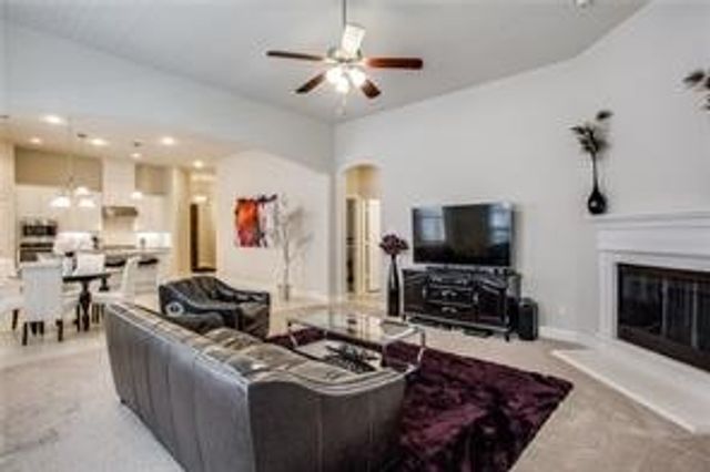 712 Wiltshire Boulevard, Lewisville, TX 75056