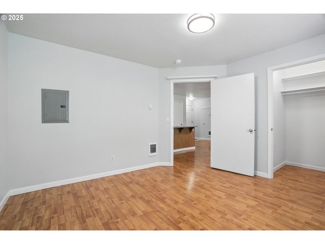 14609 Ne 20TH Ave C203, Vancouver, WA 98686