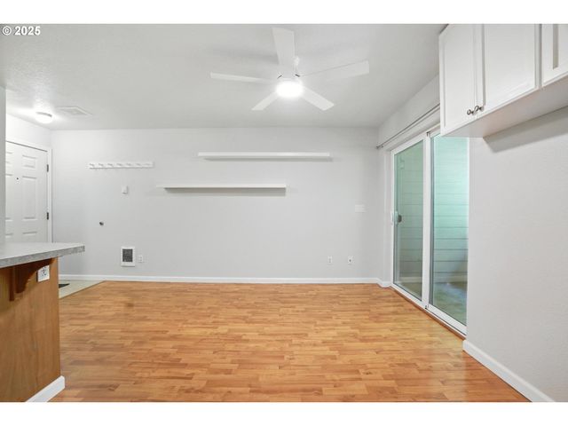 14609 Ne 20TH Ave C203, Vancouver, WA 98686