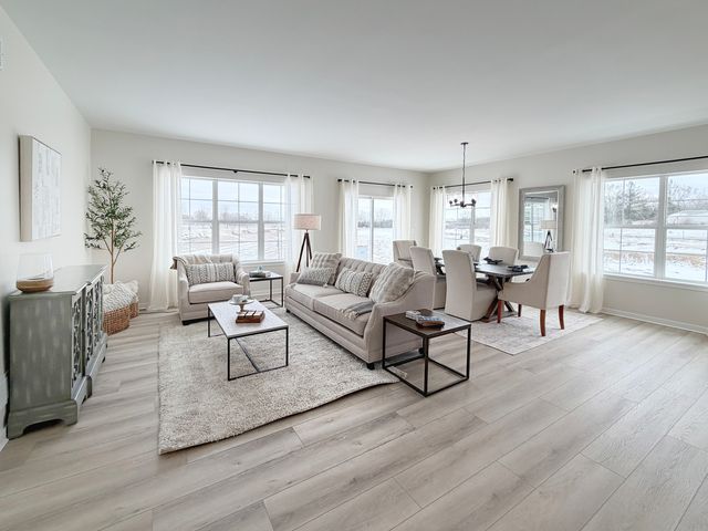 11690 Ryann Road, Huntley, IL 60142